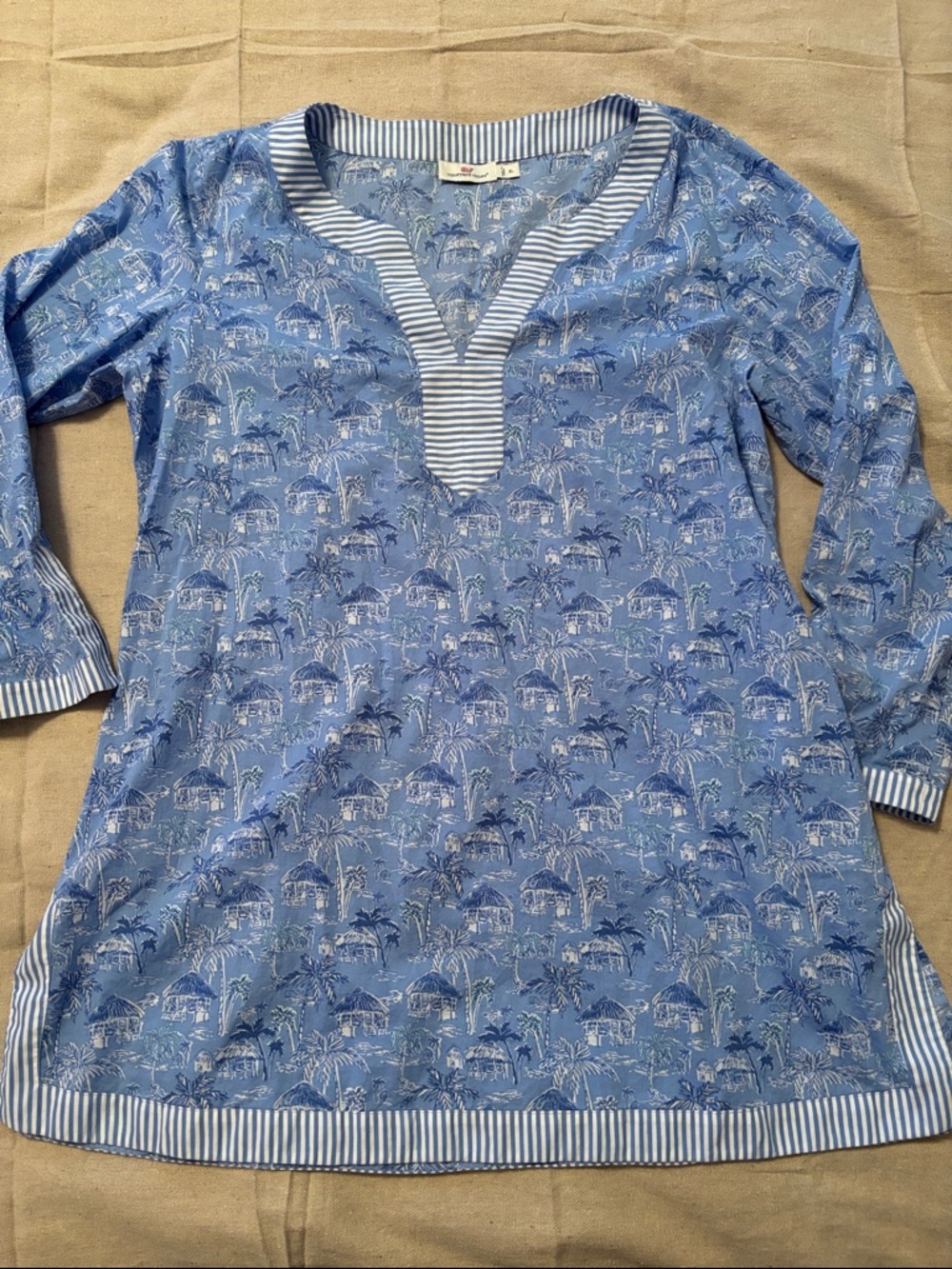 Vineyard Vines Blue Printed V-Neck Tunic with Striped Trim XL